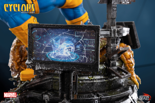 Cyclops Prestige Series by XM I LBS